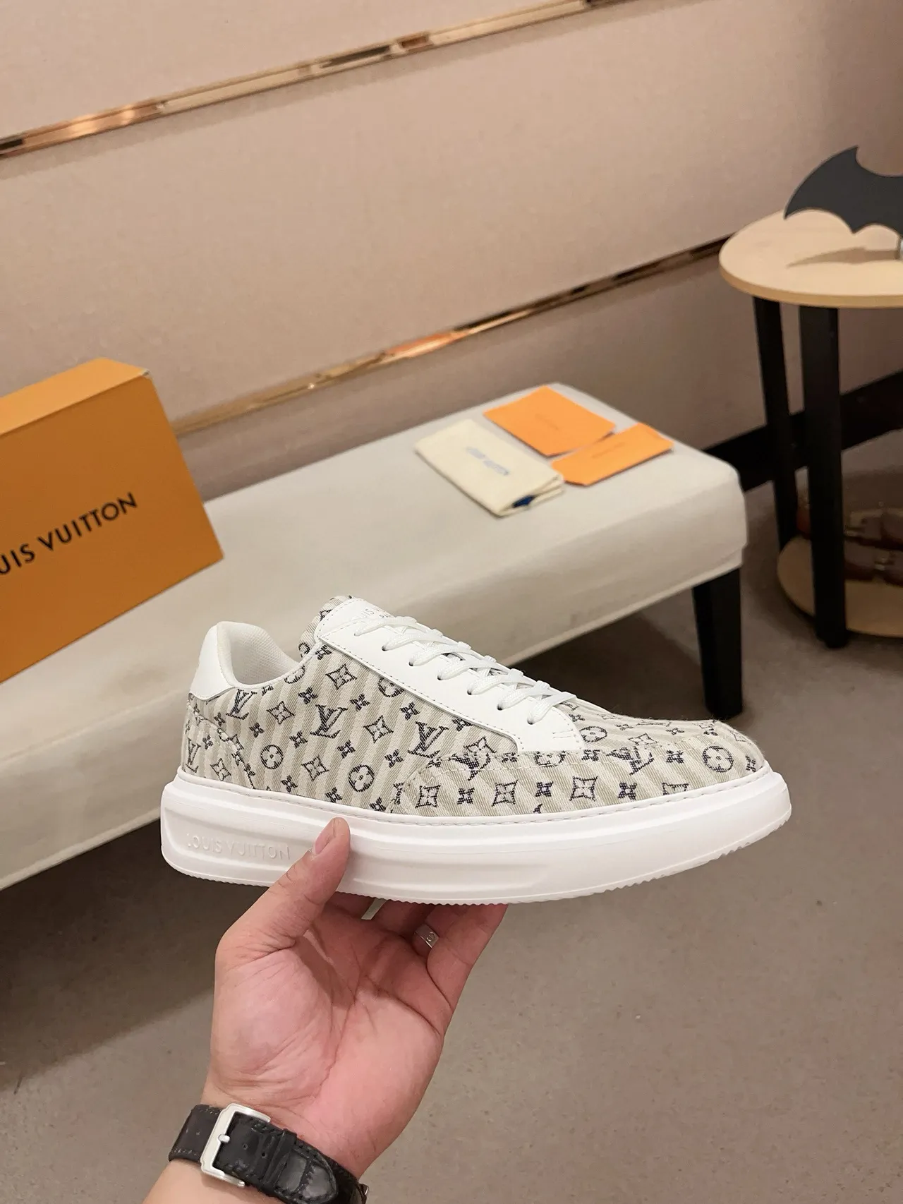 Louis Vuitton Beige White Monogram Canvas Leather Overlays Lifestyle Sneakers 4