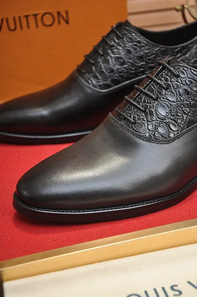 Louis Vuitton Sapatos Oxford Preto Biqueira 2