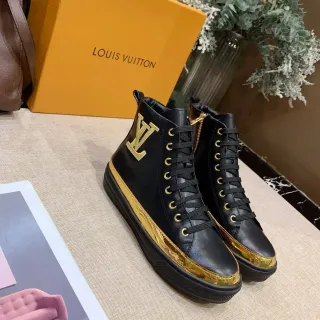 Louis Vuitton Zapatillas Lifestyle Negro Dorado de Alto