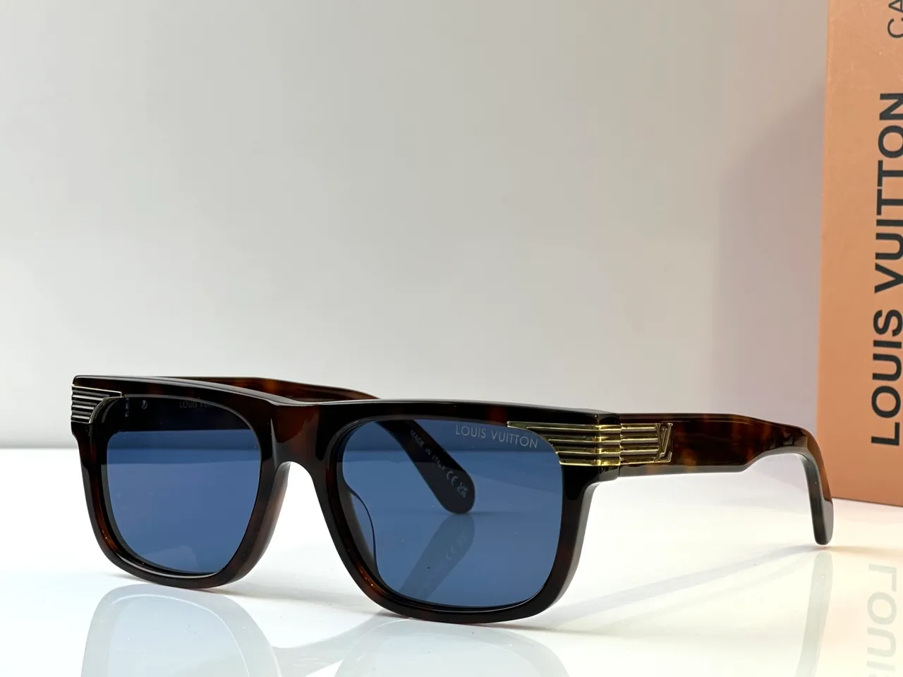 Louis Vuitton Black Gold Rectangular Frame Matte Acetate Sunglasses 3