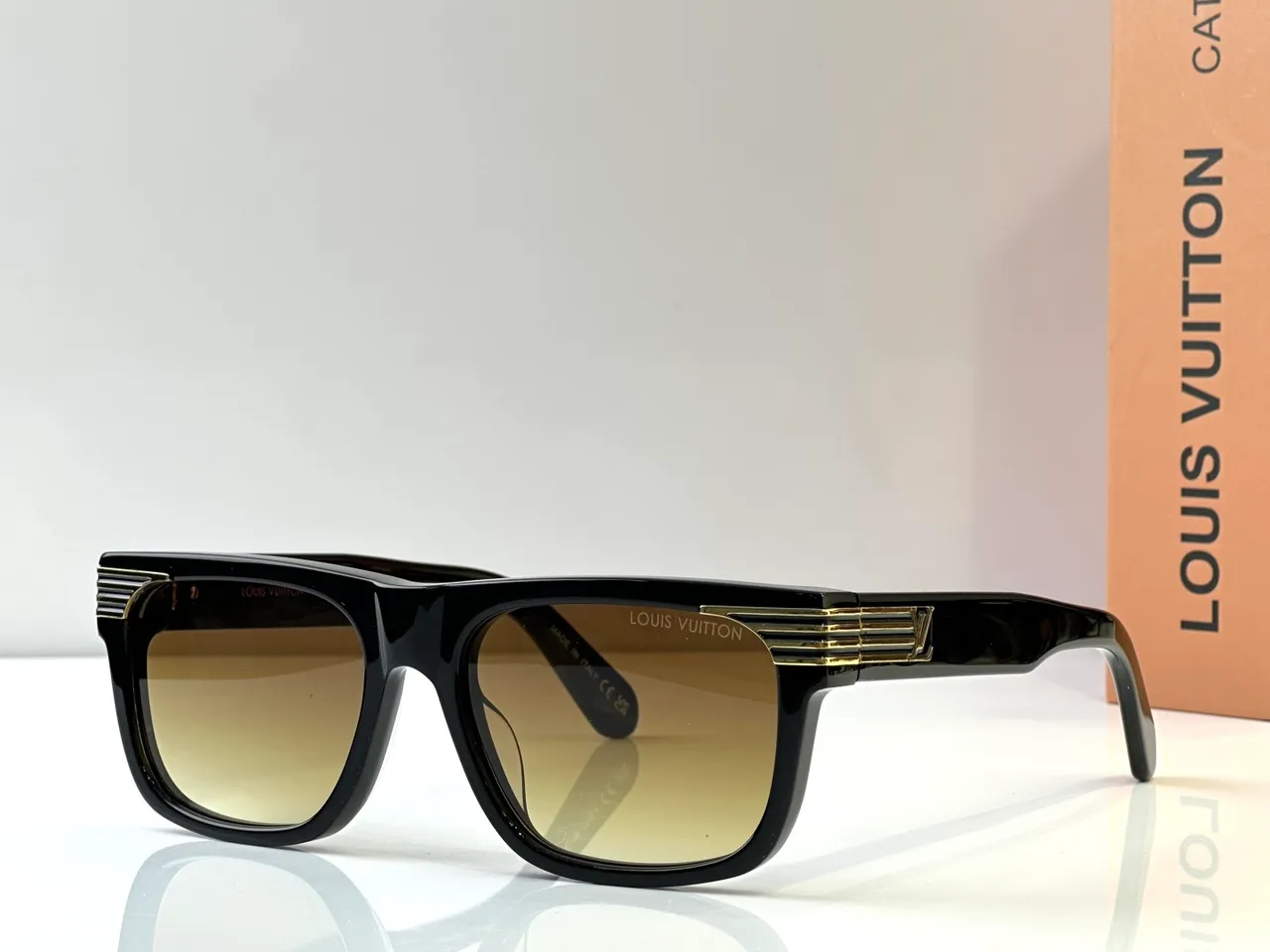 Louis Vuitton Black Gold Rectangular Frame Matte Acetate Sunglasses 4