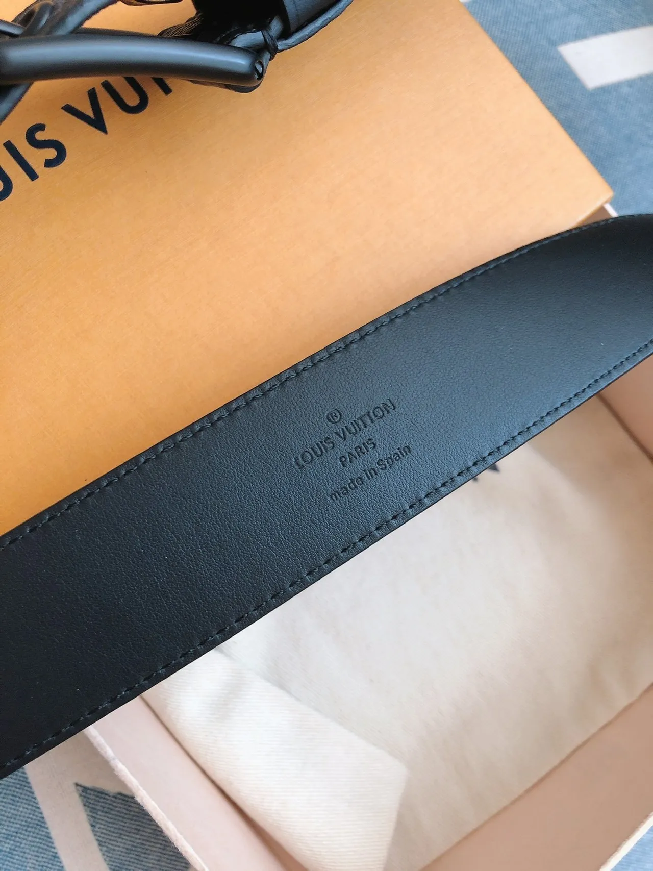 Louis Vuitton Black Gray Monogram-Coated Matte Hardware Leather Belt 6