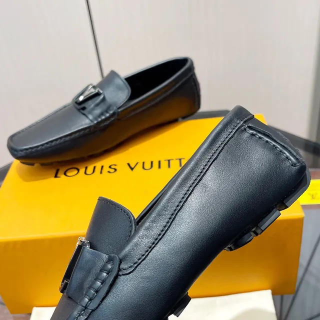 Louis Vuitton Black Leather LV Buckle Closure Loafer 8