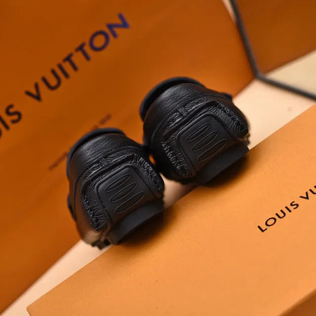 Louis Vuitton Black Pebbled Leather LV Buckle Loafers 2