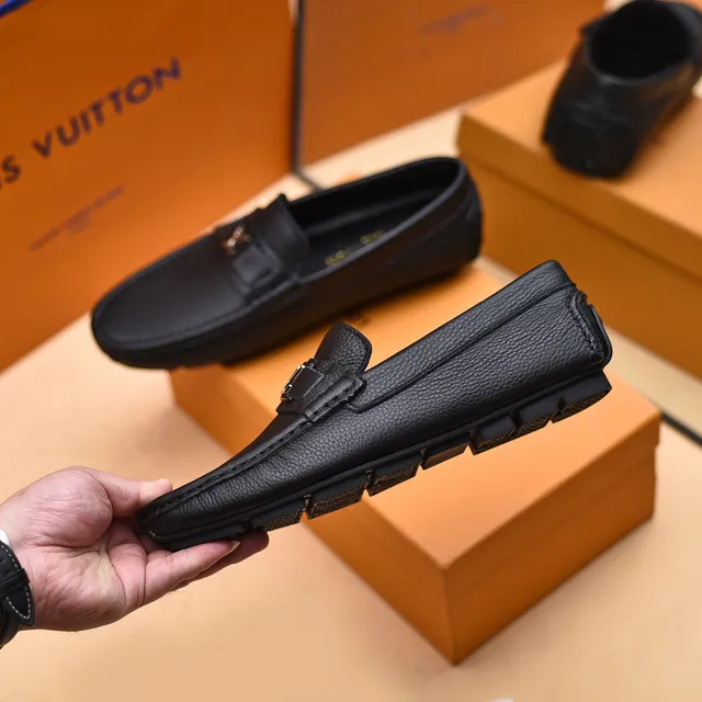 Louis Vuitton Black Pebbled Leather LV Buckle Loafers 5