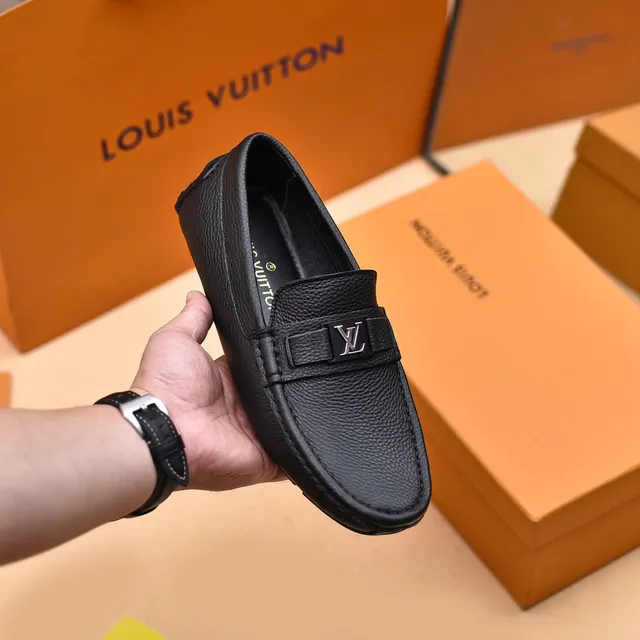 Louis Vuitton Black Pebbled Leather LV Buckle Loafers 7