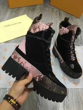 Louis Vuitton Black Pink Platform Sole Mixed-Material Upper Ankle Boots 8