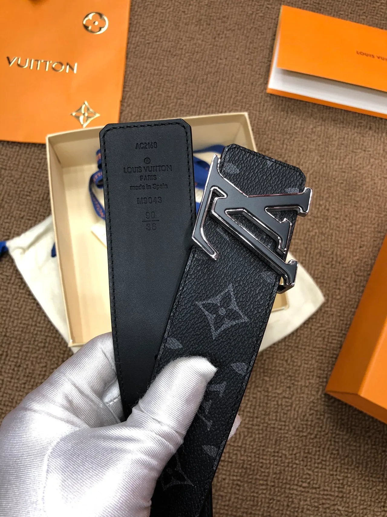 Louis Vuitton Black Silver Monogram-Coated Oversized Polished LV Buckle Leather Belt 5