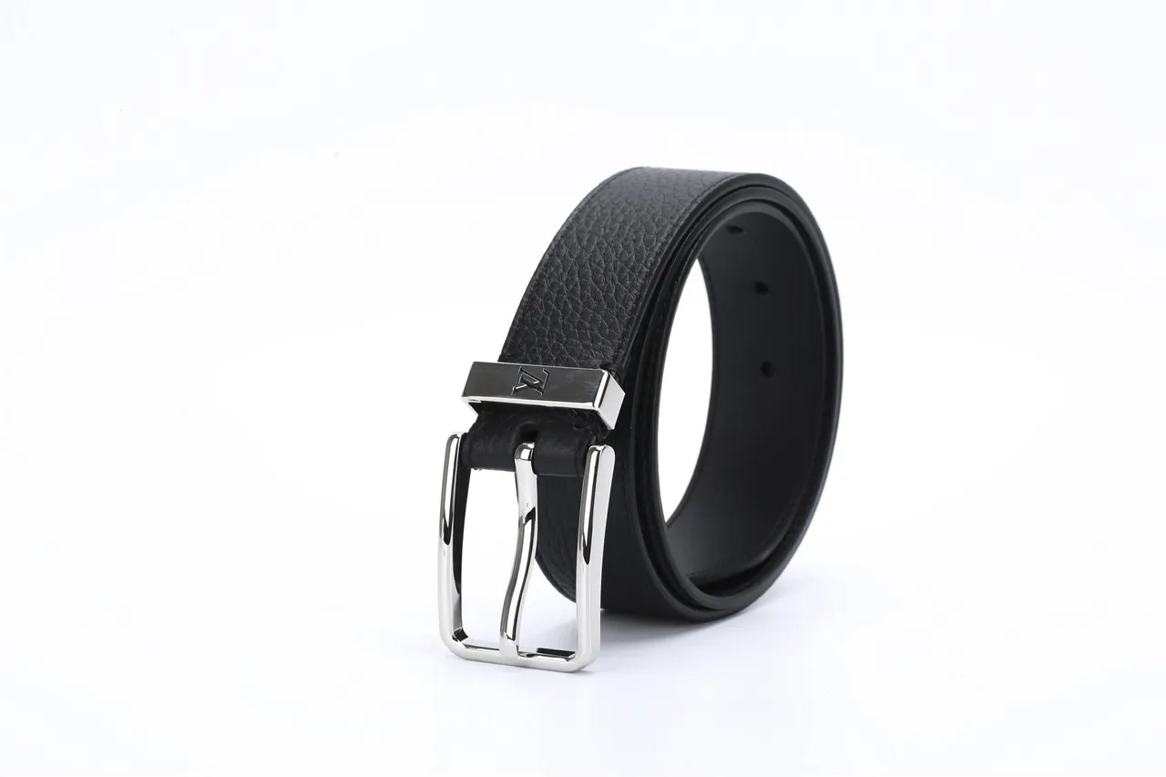 Louis Vuitton Black Silver Pebbled Rectangular Buckle Leather Belt 5