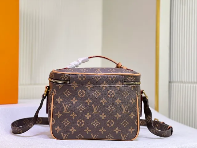 Louis Vuitton Boîte Chapeau marrón monograma lienzo bolsa Boston 2
