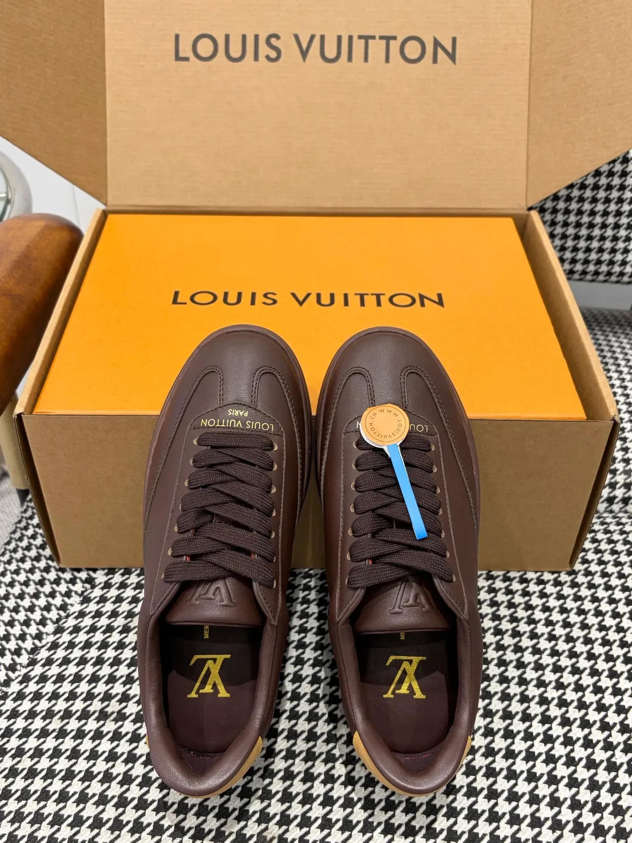 Louis Vuitton Sneakers Lifestyle Marron Beige Low-Top en Cuir 3
