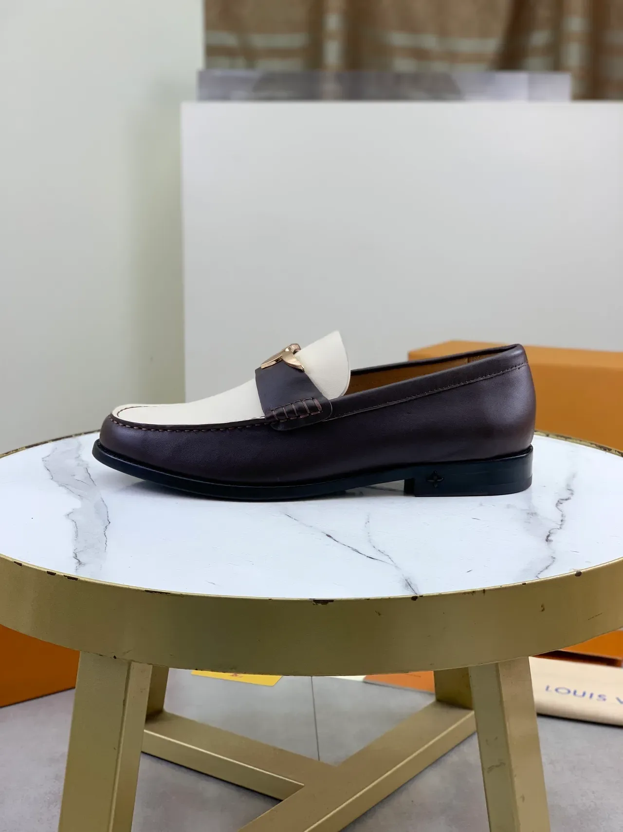 Louis Vuitton Brown Beige Two-Tone Leather Metal Horsebit Buckle Loafer 6