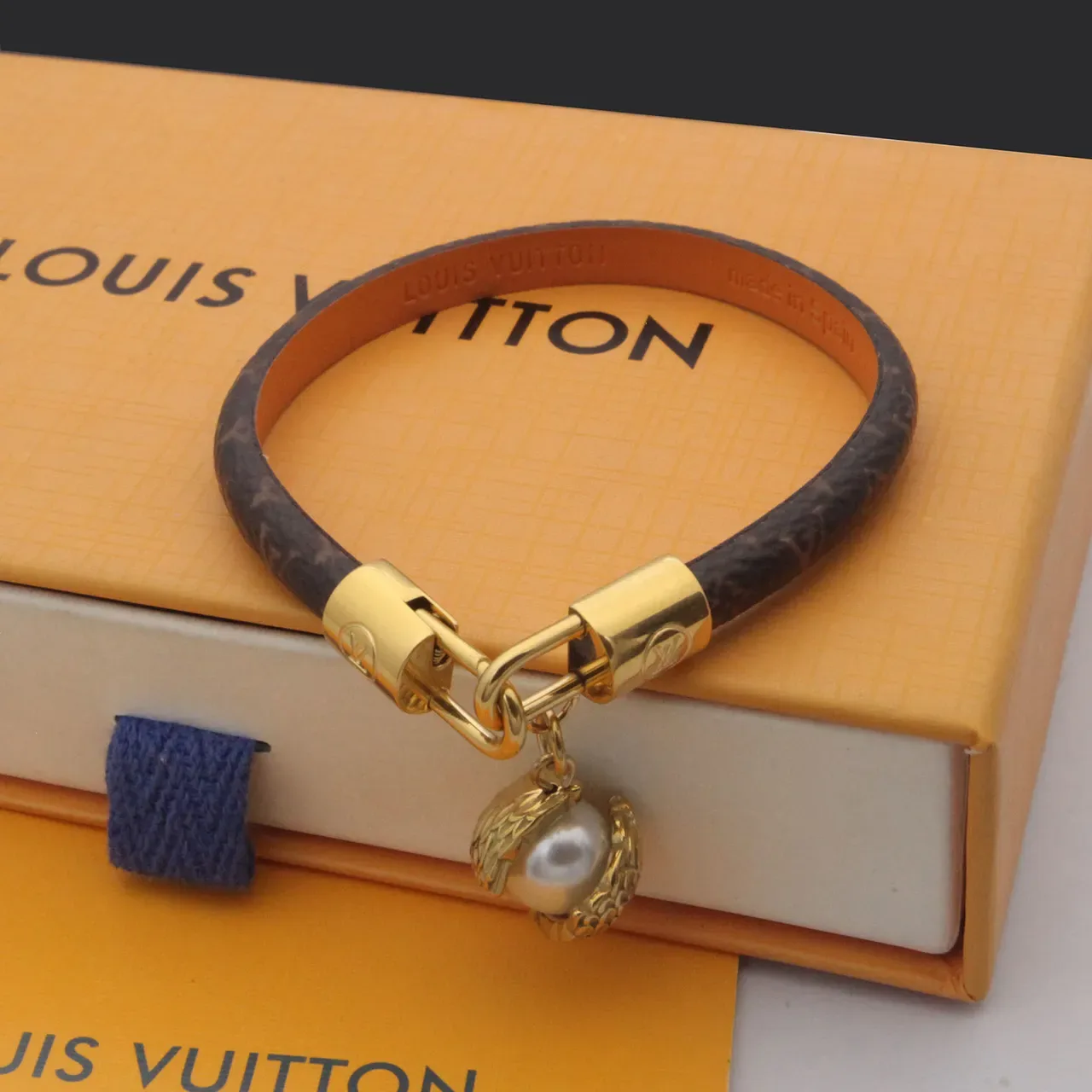 Louis Vuitton Brown Gold Monogram-Coated Leather Hardware Handbag 7