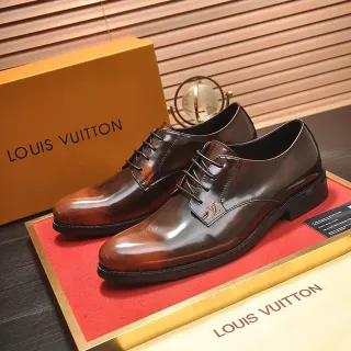 Louis Vuitton Sapatos Oxford Marrom com Ponta de Tapa Polida