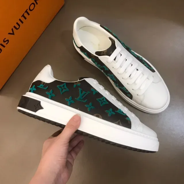 Louis Vuitton Brown White Monogram Canvas Upper Leather Accents Lifestyle Sneakers 6