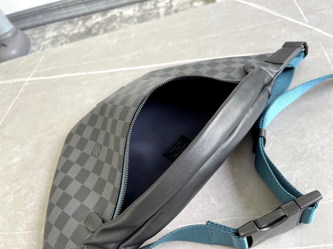 Louis Vuitton Bumbag Damier Graphite Checkered Canvas Fashion Belt Bag 3