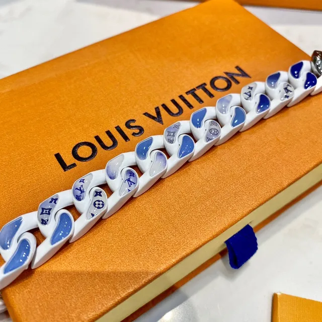Louis Vuitton Chain Link Enamel White and Blue Bracelet 3