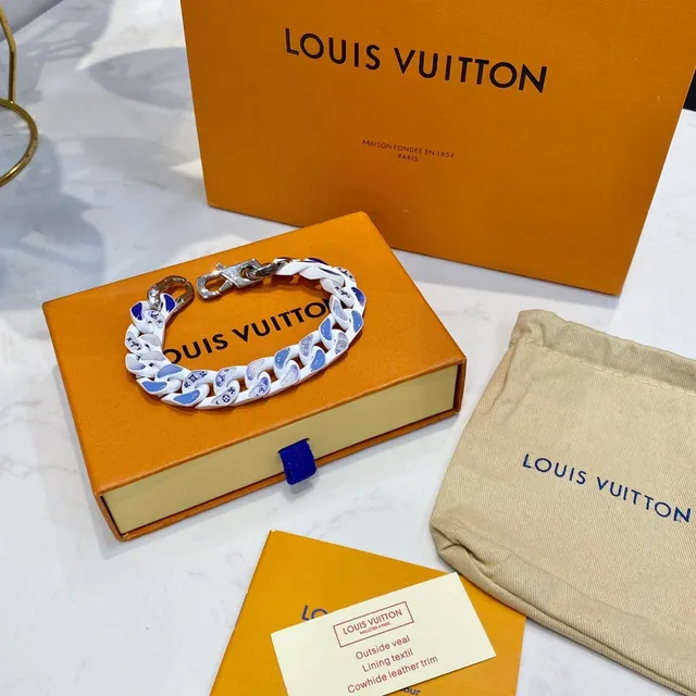 Louis Vuitton Chain Link Enamel White and Blue Bracelet 7