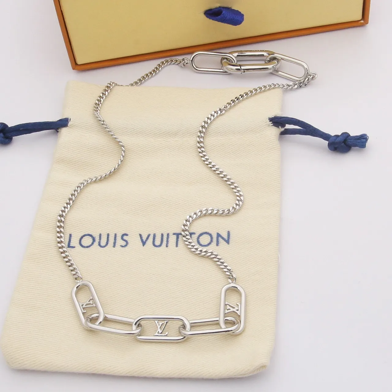 Louis Vuitton Chain Link Necklace Gold Rose Gold Silver Necklaces 2