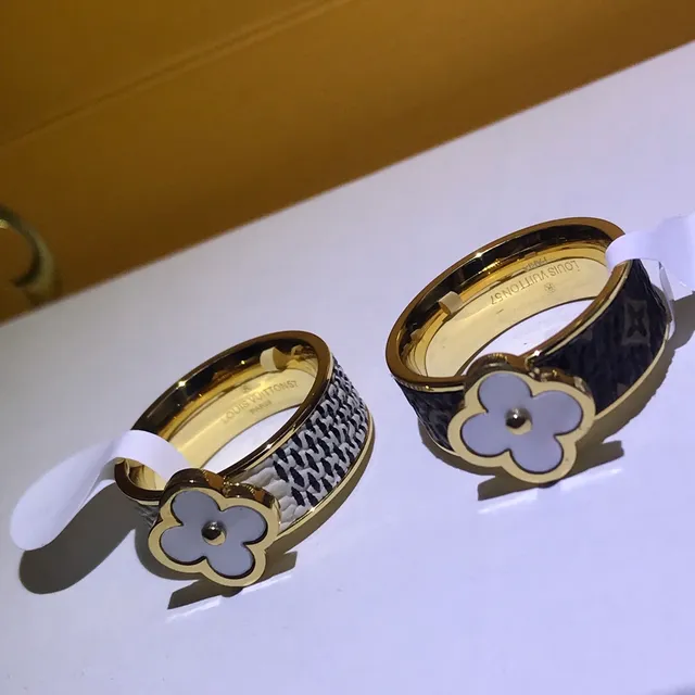Louis Vuitton Clover Enamel Monogram Ring 5