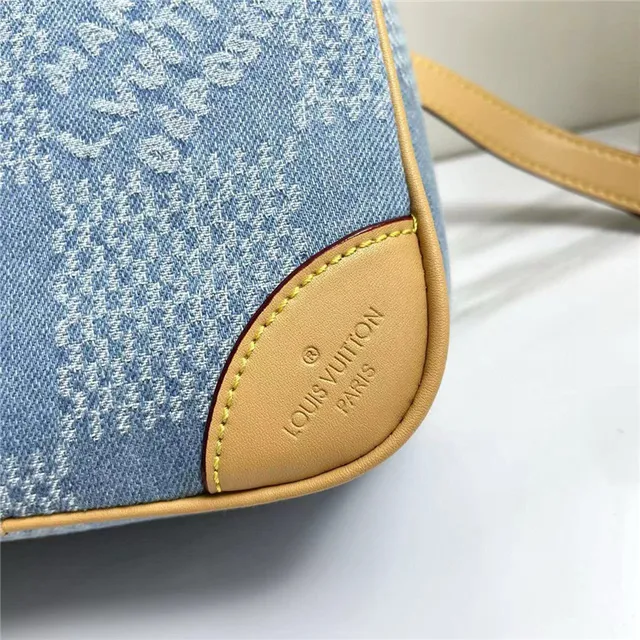 Louis Vuitton Denim Houndstooth Tan Trim Messenger Bag 5