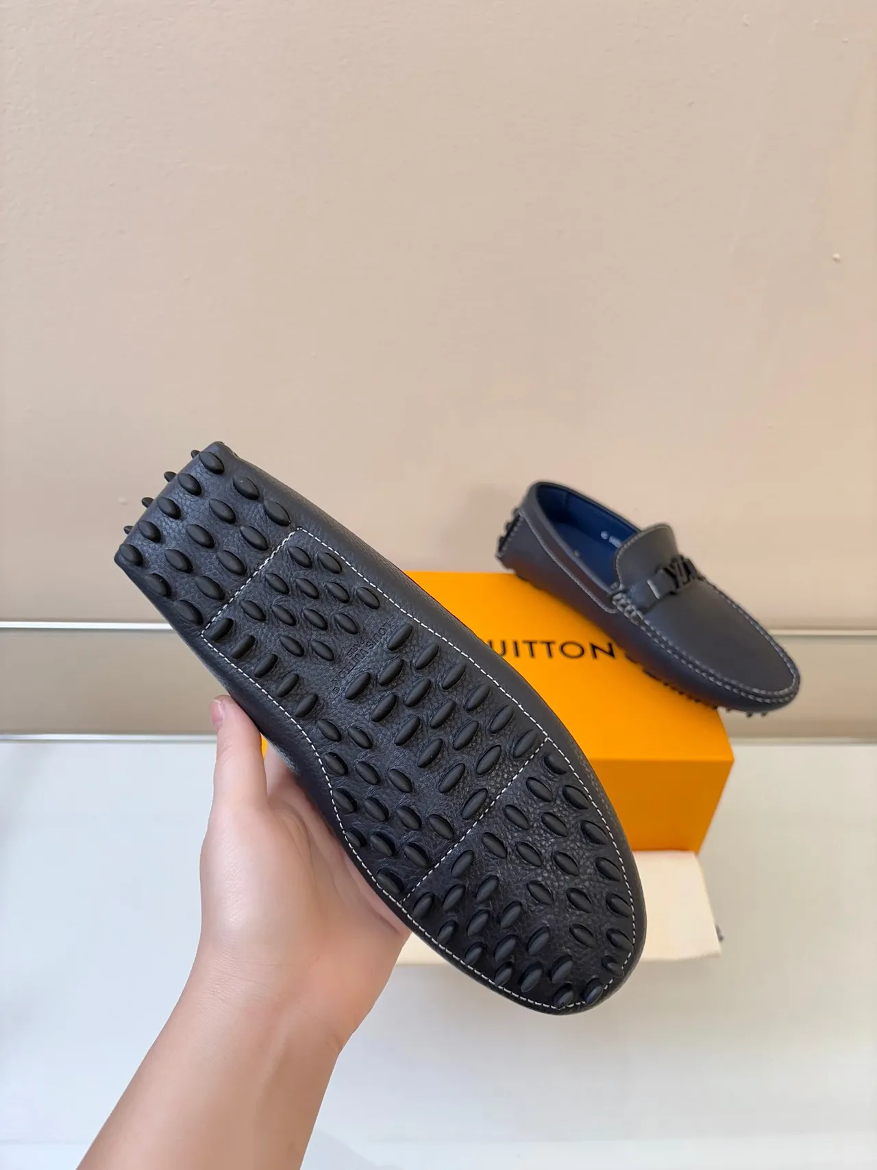 Louis Vuitton Driver Black Navy Pebbled Leather Monogram Buckle Strap Loafer 5