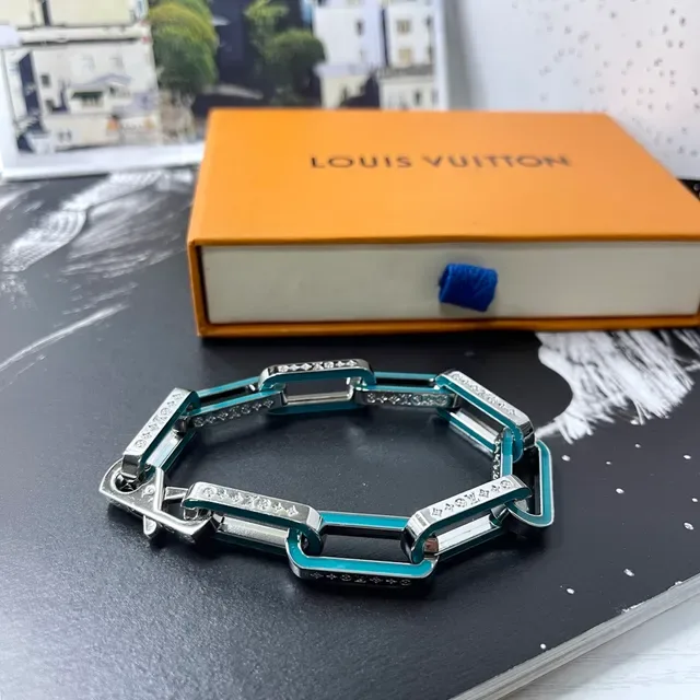Louis Vuitton Enamel-Inlaid Monogram Link Bracelet 7
