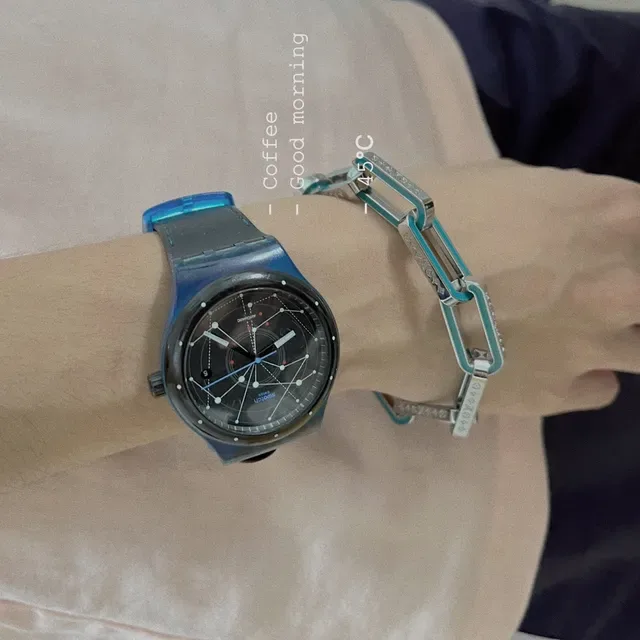 Louis Vuitton Enamel-Inlaid Monogram Link Bracelet 8