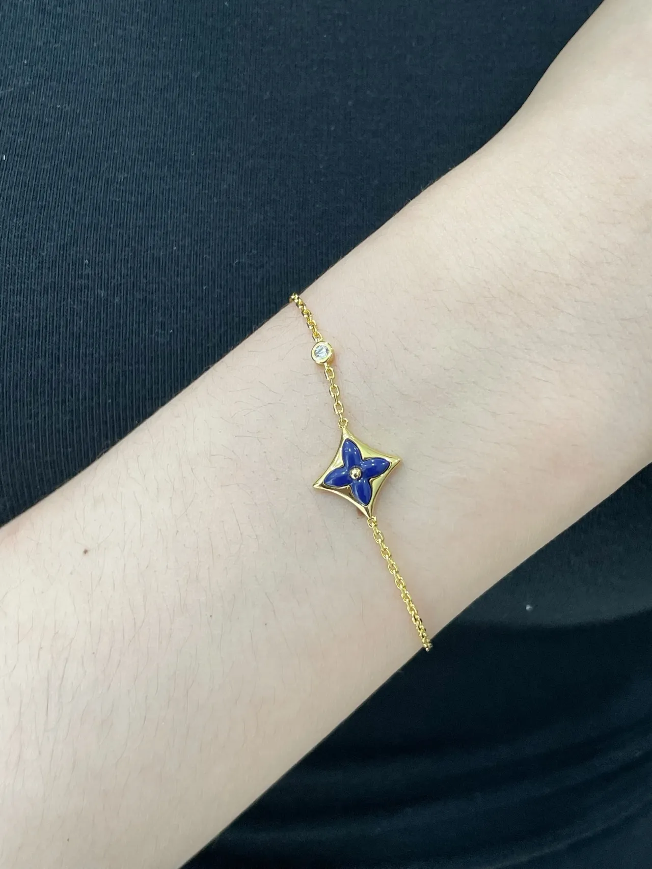 Louis Vuitton Flower Bracelet Blue Enamel Gold Chain Bracelet 8
