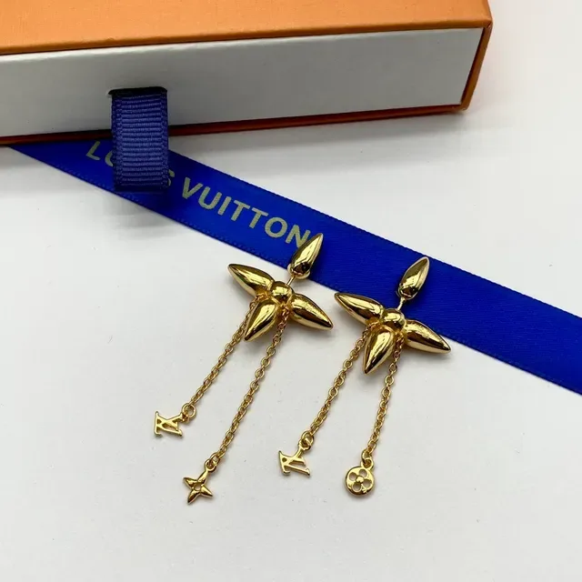 Louis Vuitton Flower Gold Floral-Top Earrings 2
