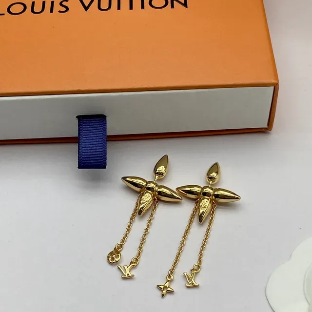 Louis Vuitton Flower Gold Floral-Top Earrings 3