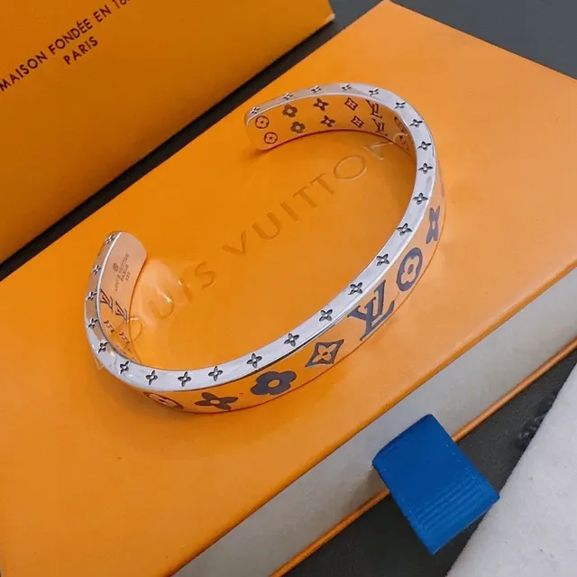 Louis Vuitton Flower Monogram Blue Enamel Silver Cuff Bracelet 7