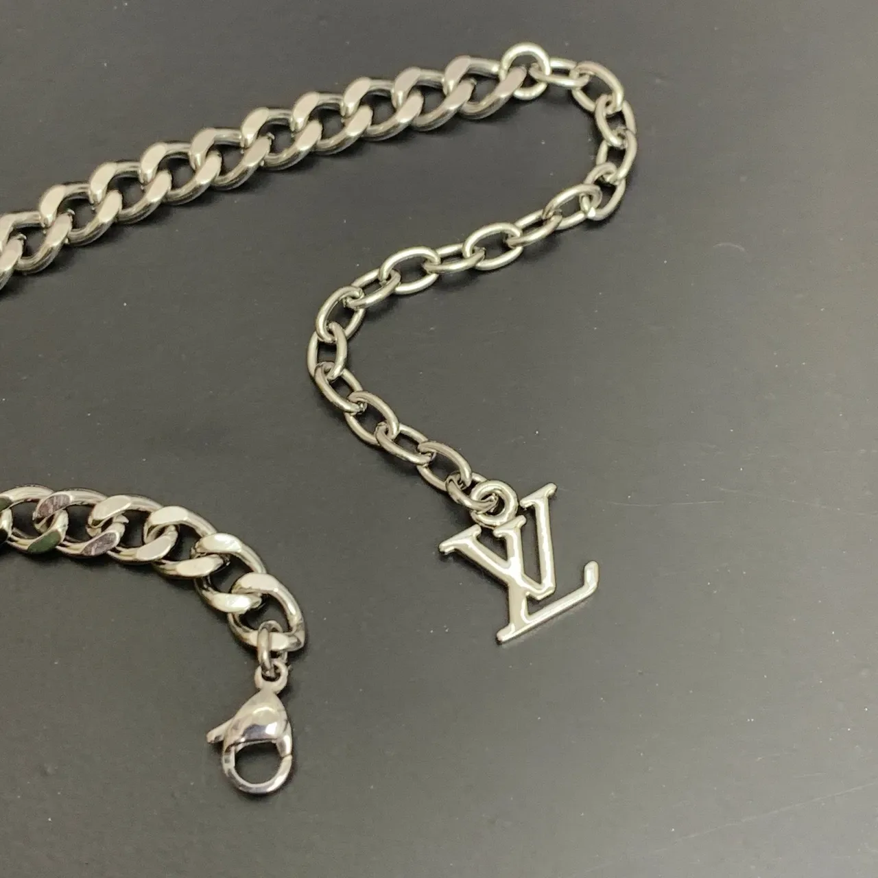 Louis Vuitton Flower Monogram Silver Multicolor Curb Chain Enamel Motifs Necklace 3