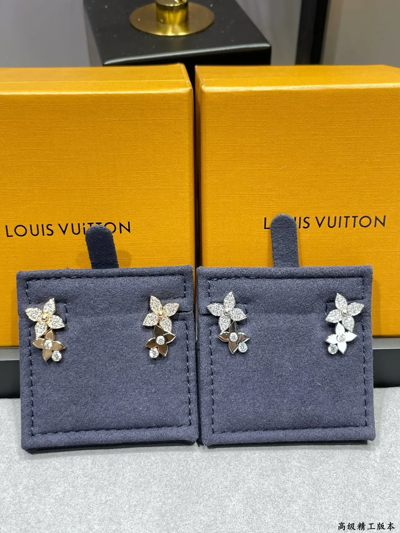 Louis Vuitton Flower Stud Silver Black Floral Motif Pavé-Set Diamonds Earrings 5