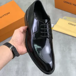 Louis Vuitton Glossy Black Patent Leather Cap Toe Oxford Shoes