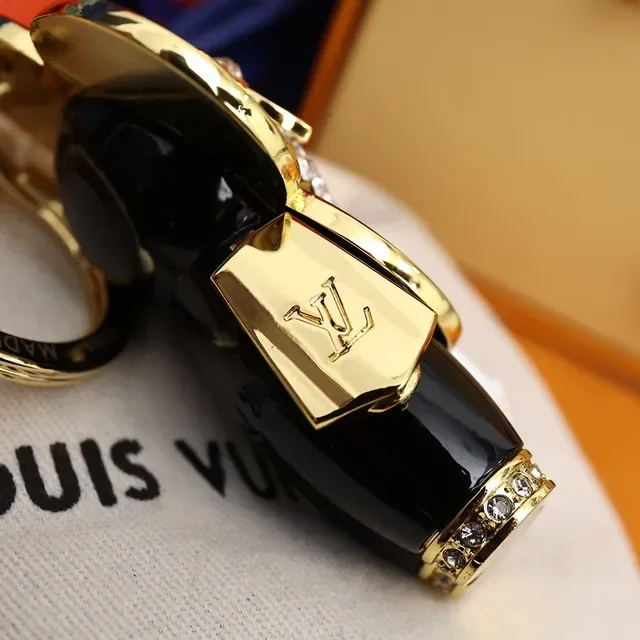 Louis Vuitton Gold Black Metal Enamel Playing Card Motifs Crossbody Bag 2