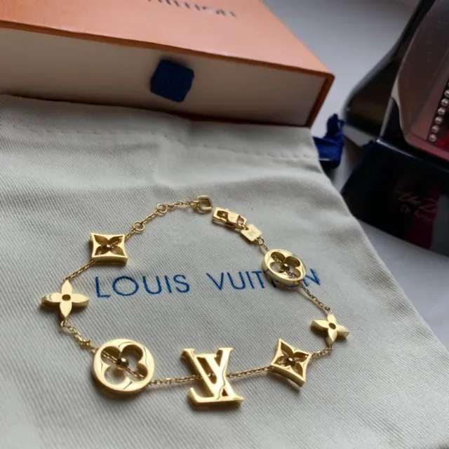 Louis Vuitton Gold Chain Interlocking LV Motif Bracelet 6