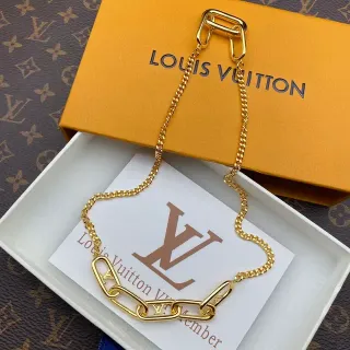 Louis Vuitton Gold Curb Chain Adjustable Buckle Clasp Necklace