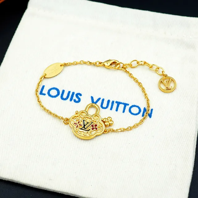Louis Vuitton Chaîne Dorée Rouge Fermoir Quatrefoil Charme Bracelet 6