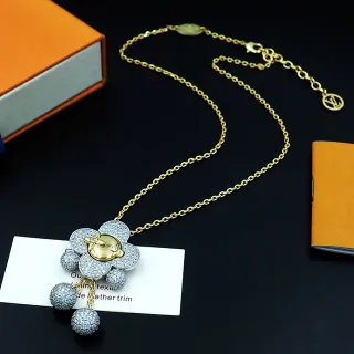 Louis Vuitton 金银 花形吊坠 镶嵌 水晶球 项链