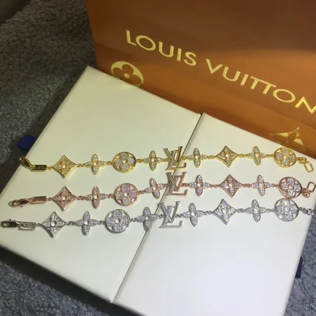 Louis Vuitton Gold Silver Pavé-Crystal Monogram-Link Bracelet 7