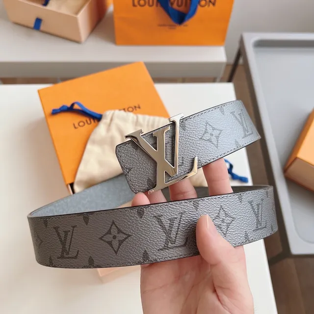 Louis Vuitton Gray Silver Monogram-Coated LV Buckle Leather Belt 4