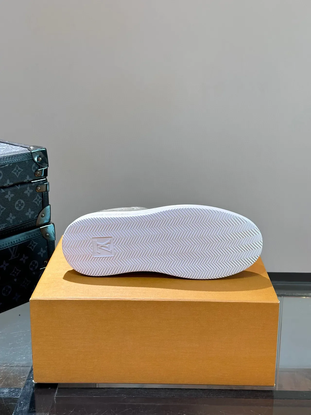 Louis Vuitton Gray White Monogram-Print Leather Low-Top Silhouette Lifestyle Sneakers 9