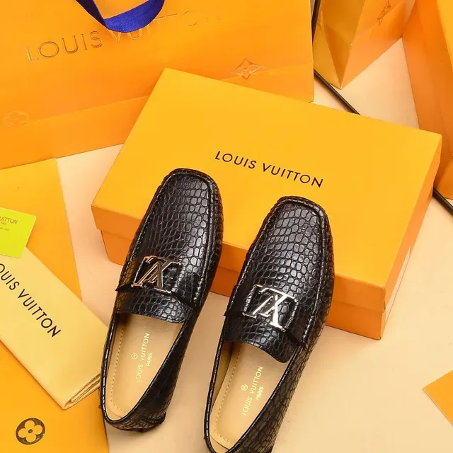 Louis Vuitton Loafer Black Silver Crocodile-Embossed Leather LV Logo Buckle Loafer 3