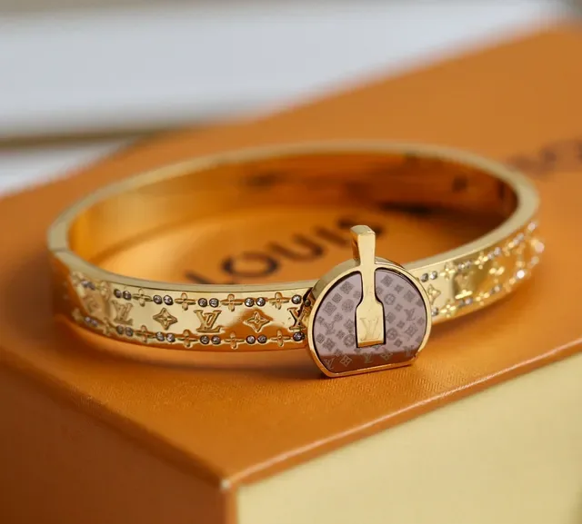 Louis Vuitton Lock It Monogram Crystal Gold-Tone Bracelet 4