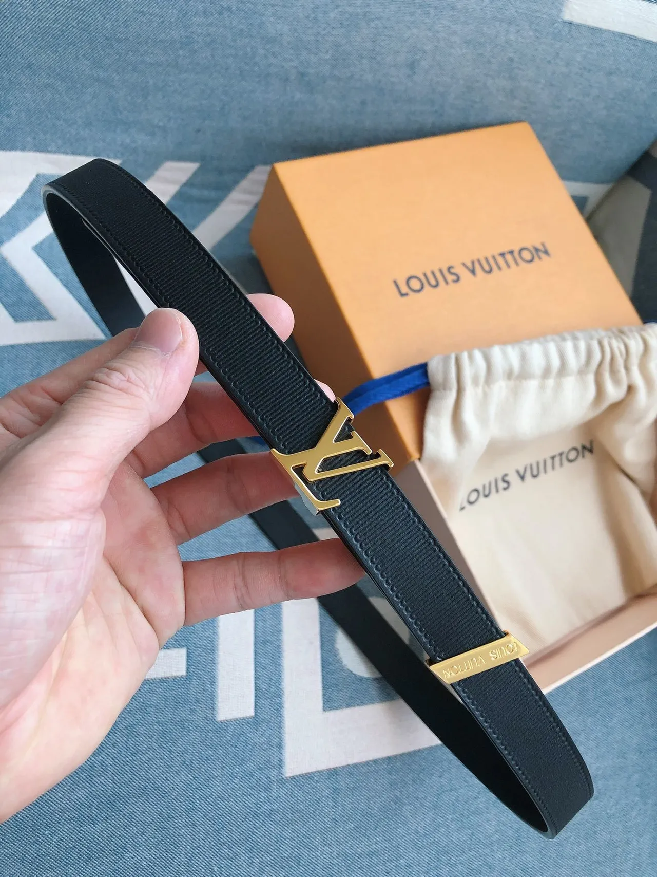 Louis Vuitton LV faixa trançada preta fivela tom dourado cinto de couro 5