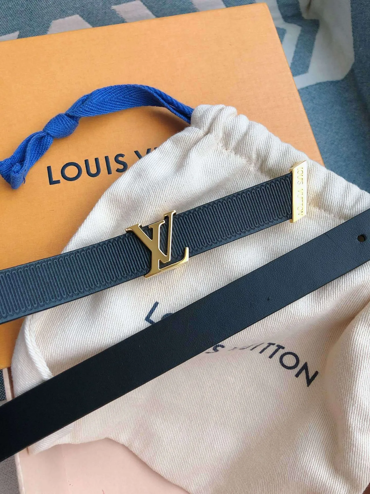 Louis Vuitton LV faixa trançada preta fivela tom dourado cinto de couro 8