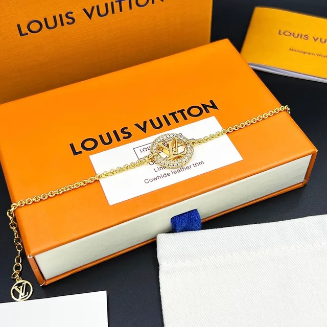 Louis Vuitton LV Circle Gold Transparent Chain Pavé-Crystal Bezel Bracelet 6