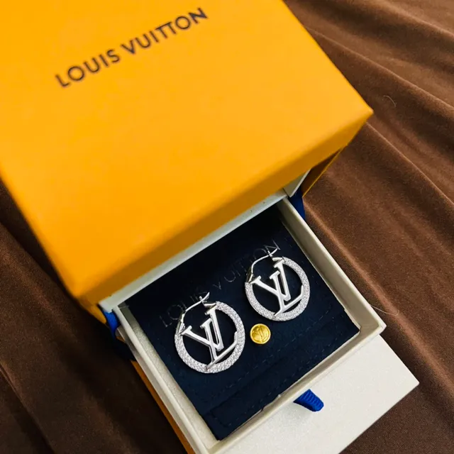 Louis Vuitton LV Circle Pavé Hoop Earrings 6