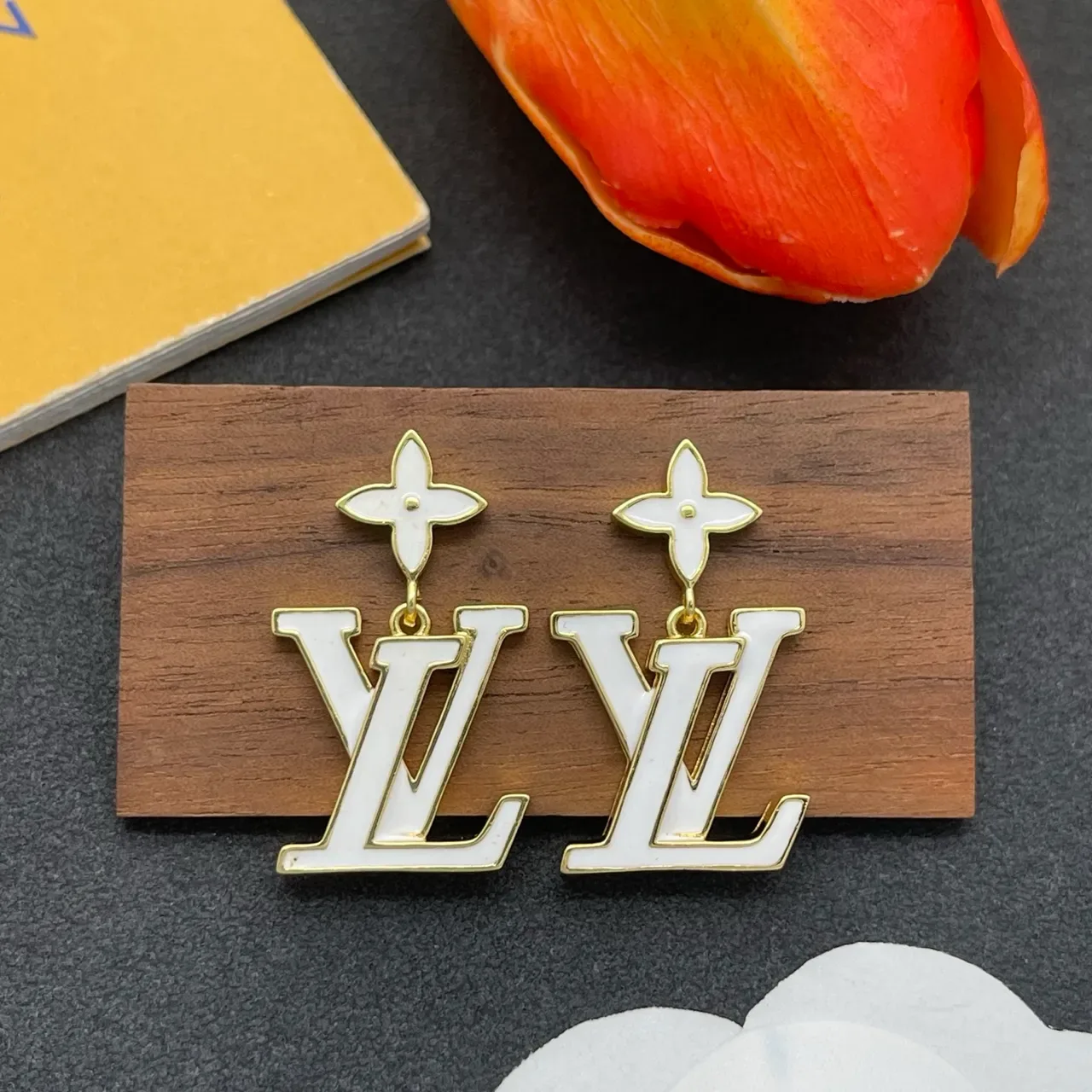 Louis Vuitton LV Flower Enamel Gold-Tone Dangling Earrings 7